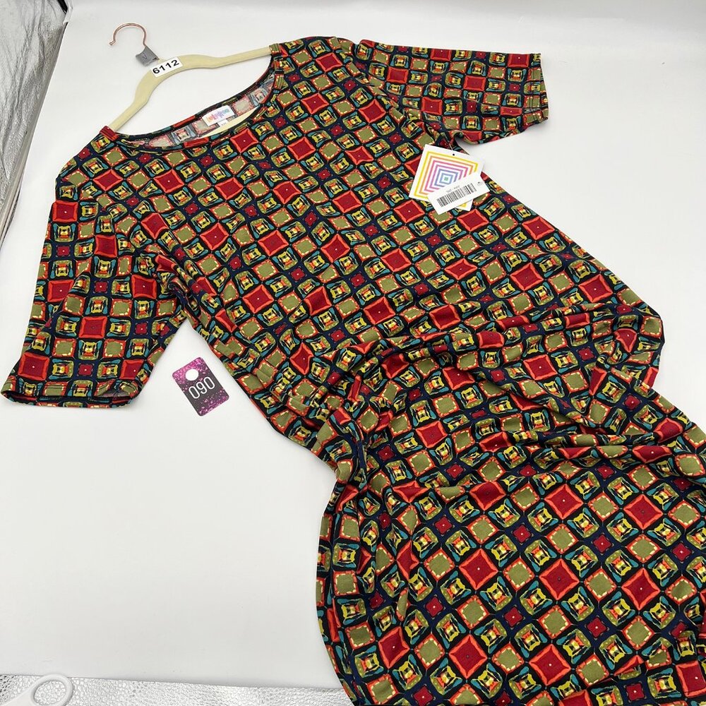 New with tags LuLaRoe Julia Dress 2XL (20-22) Olive and Red Pattern